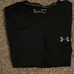 UA work out shirt